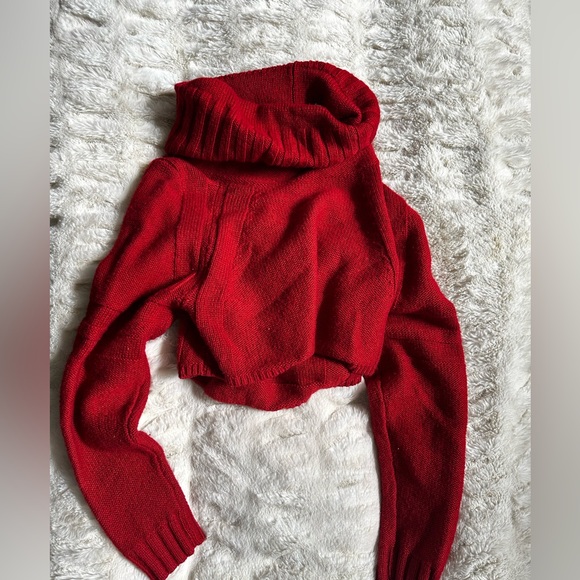 (SOLD) Moda international concept red turtleneck knit sweatshirt - Picture 1 of 3